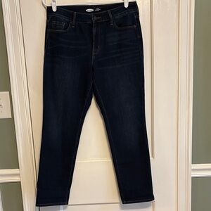 Old Navy Power Slim Straight Mid Rise size 10 short dark rinse